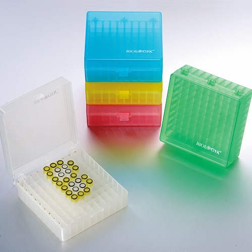 Fisherbrand™ Caja de almacenamiento de polipropileno con tapa,  esterilizable en autoclave, para viales de espacio de cabeza